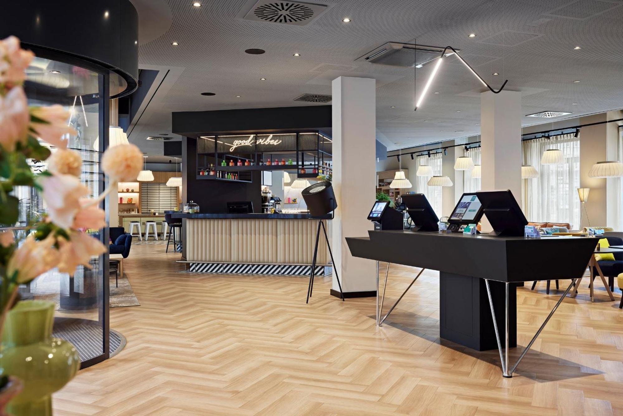 Legere Express Leipzig Hotel Exterior foto